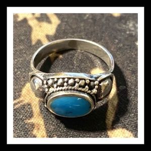 Vintage silver and turquoise ring SZ 7